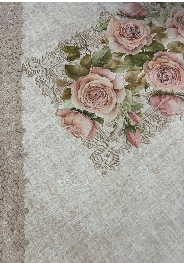 Table Cover - Blooming Roses