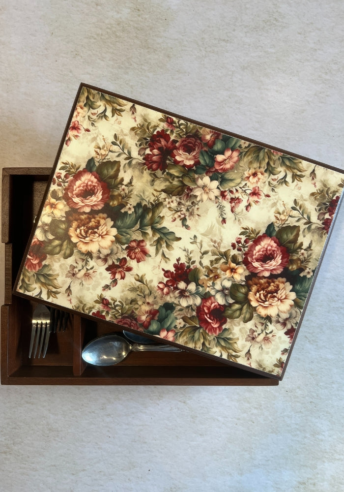 Engraved Cutlery Boxes Premium Gardenia
