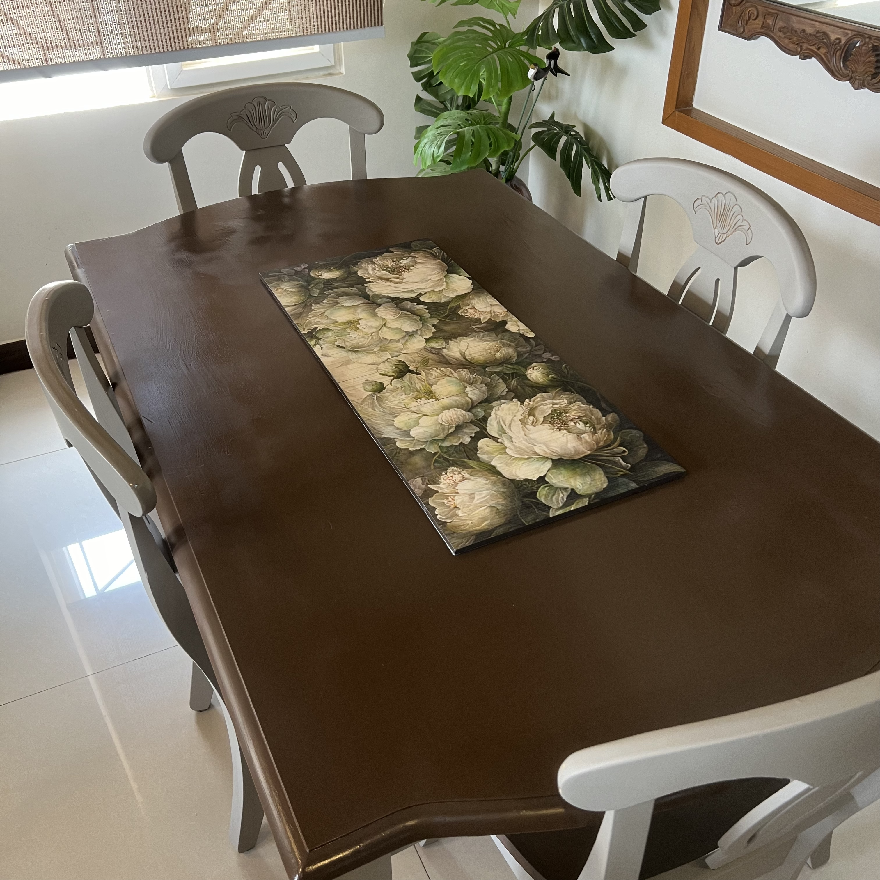 Wooden Collapsible Runner - Dancing Peonies