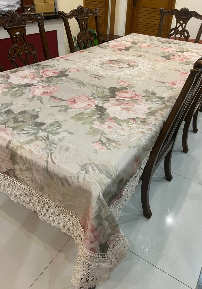 Table Cover With Lace - Vintage Roses