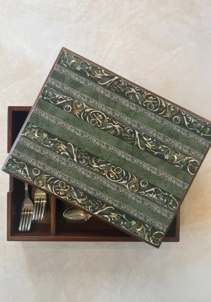 Engraved Cutlery Box - Emerald Grace