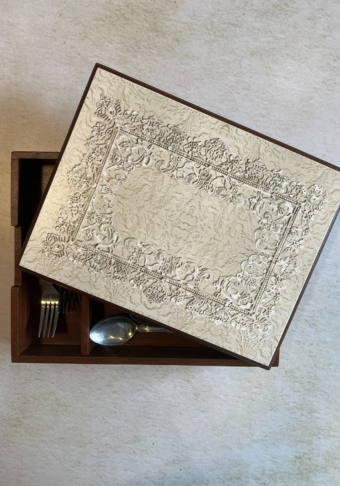 Engraved Cutlery Box - Rustic Lace