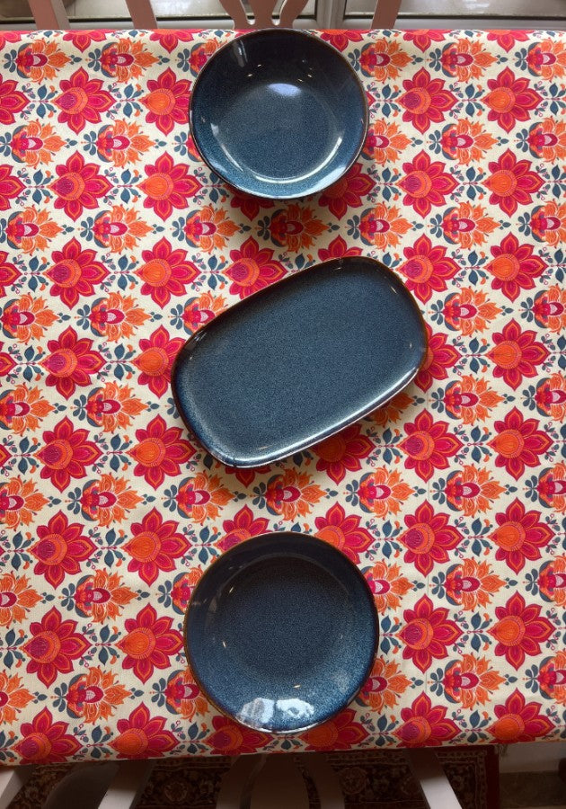 Table Cover - Brilliance