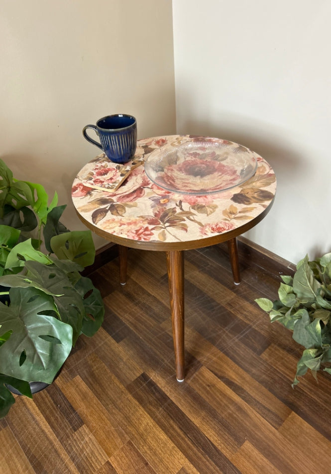 Round Accent Table : - Wild Floral