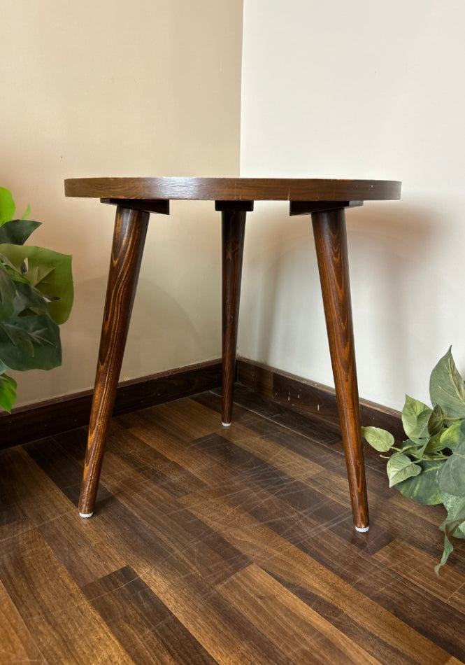 Round Accent Table : - Floral Radiance