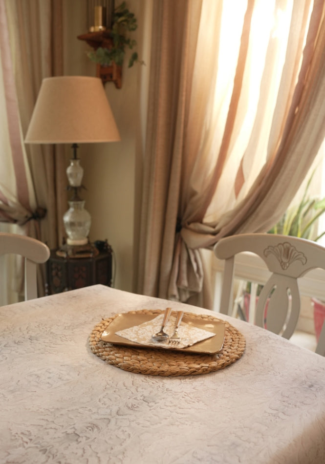 Table Cover - Antique Lace