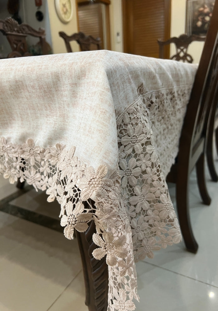 Table Cover With Lace - Blooming Roses